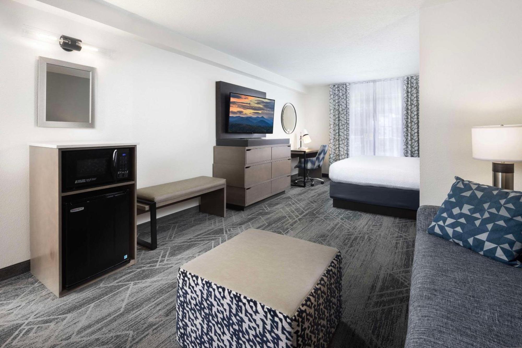Country Inn & Suites By Radisson Asheville Downtown Tunnel Road Dış mekan fotoğraf