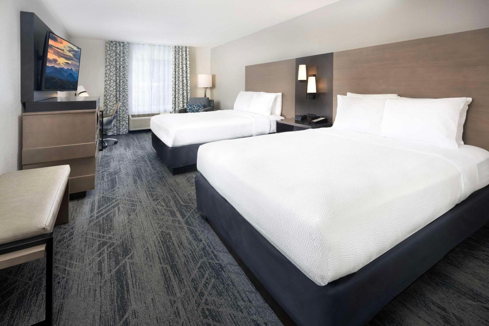 Country Inn & Suites By Radisson Asheville Downtown Tunnel Road Dış mekan fotoğraf